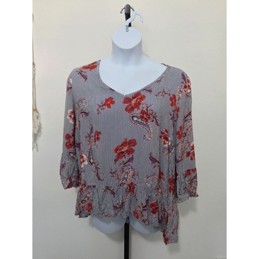 Unique spectrum 2x blouse